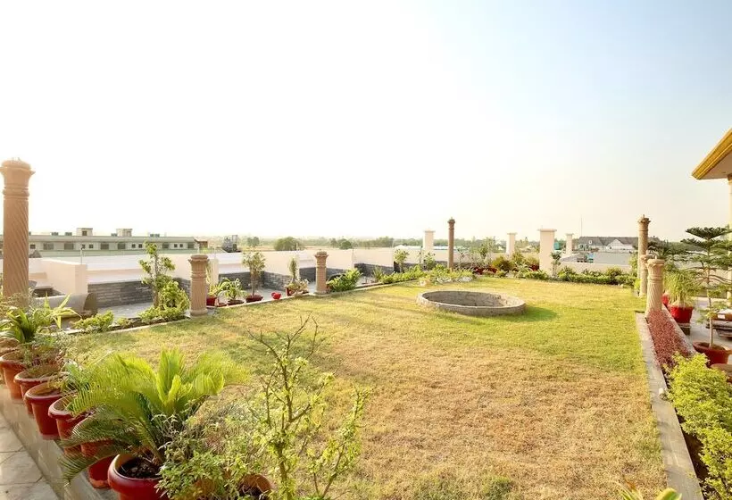 Hotelli Armaan Resort By Oyo Rooms