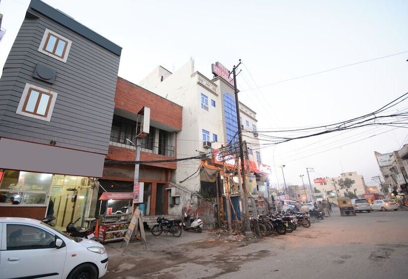 בית מלון כפרי Best Sleep Inn By Oyo Rooms