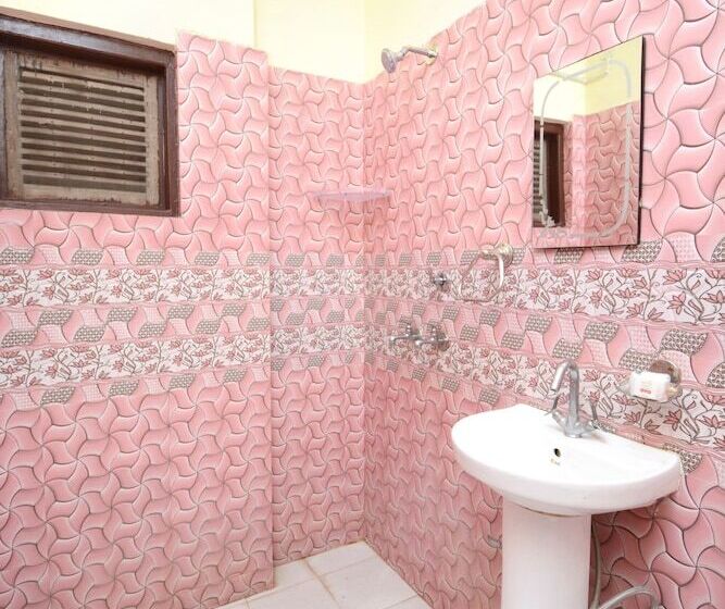 בית מלון כפרי Best Sleep Inn By Oyo Rooms