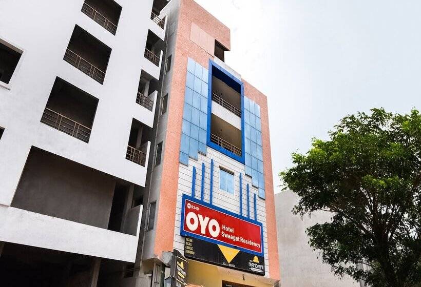 בית מלון כפרי Capital O 29342 Blu Resorts