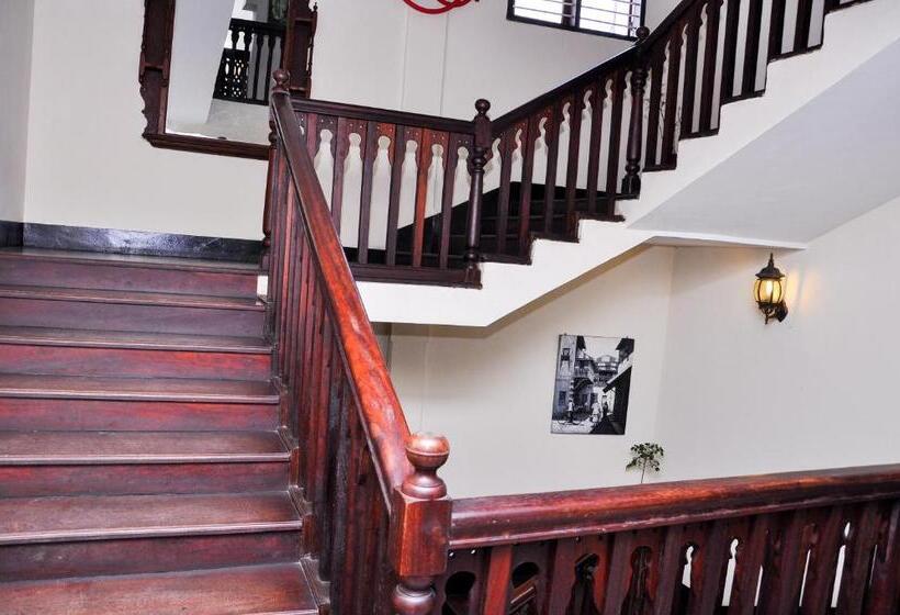 Szálloda Forodhani Park