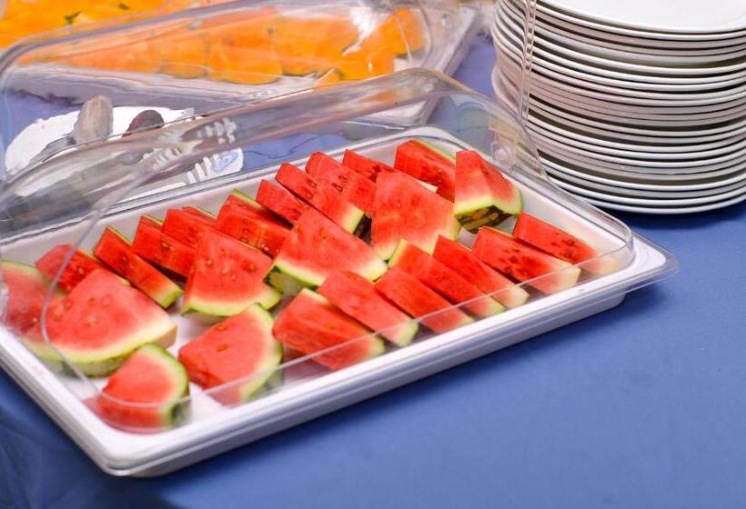 Szálloda Forodhani Park