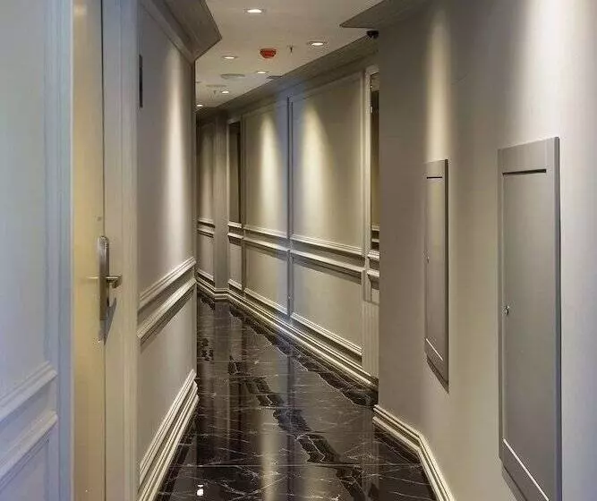 Hotel Guner Business