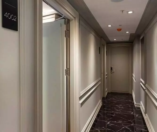 Hotel Guner Business