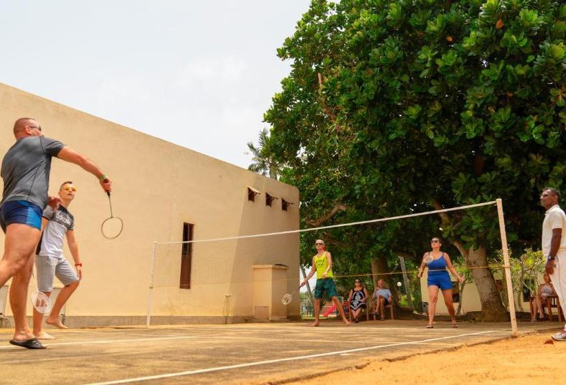 Mermaid Hotel & Club