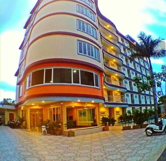 هتل Smile Residence