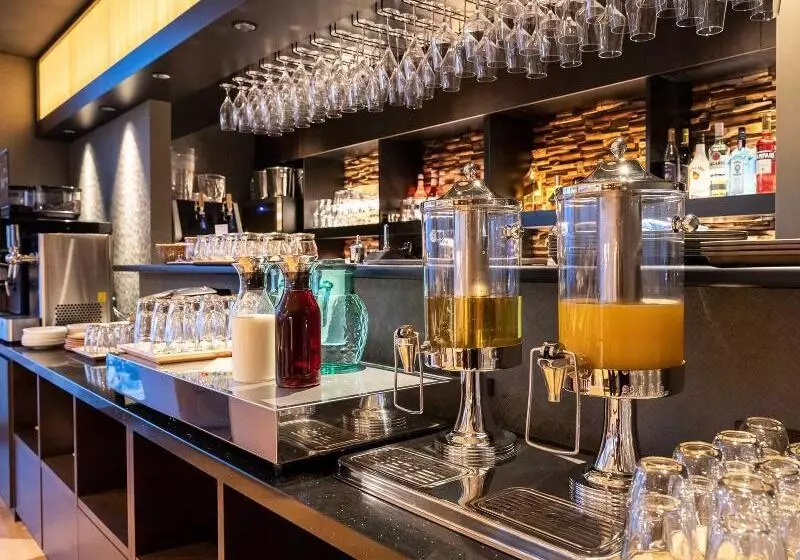 Apa Hotel Shin Osaka Eki Tower