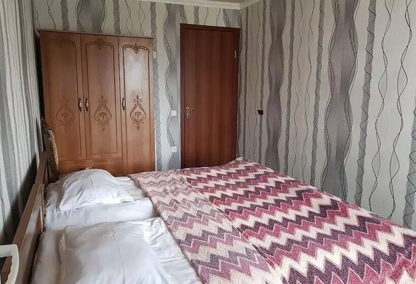 پانسیون Hilltop Mestia