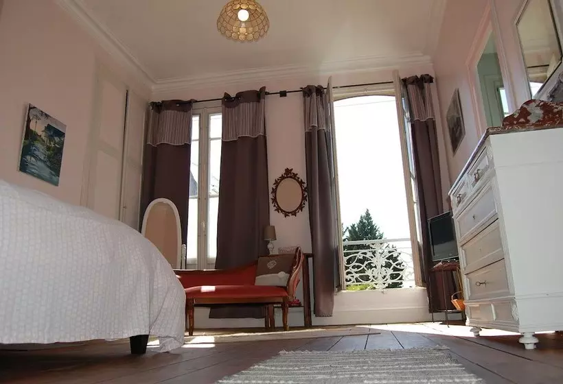 ペンション Madeleine Bergerac