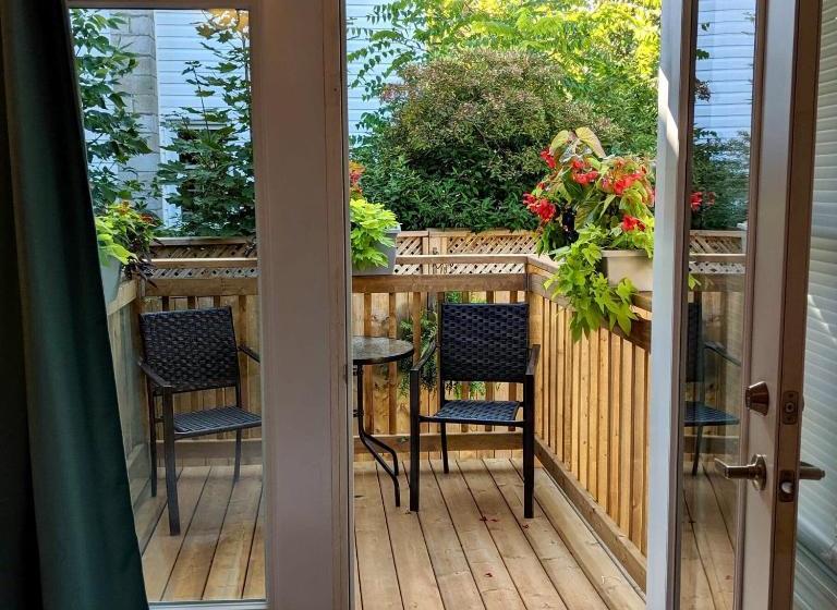 Summer Solstice Bed & Breakfast