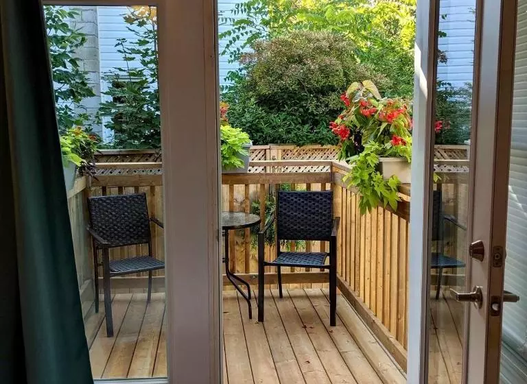 Summer Solstice Bed & Breakfast