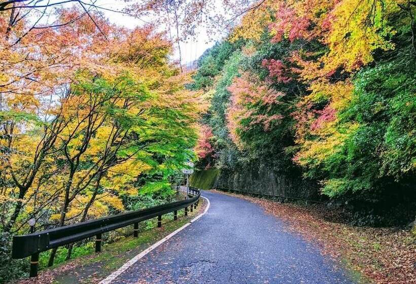 호스텔 Ekimaehousesamaru