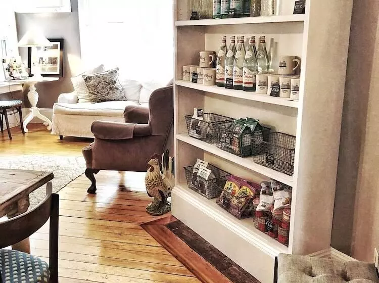 Aamiaismajoitus (B&B) Crocker Inn