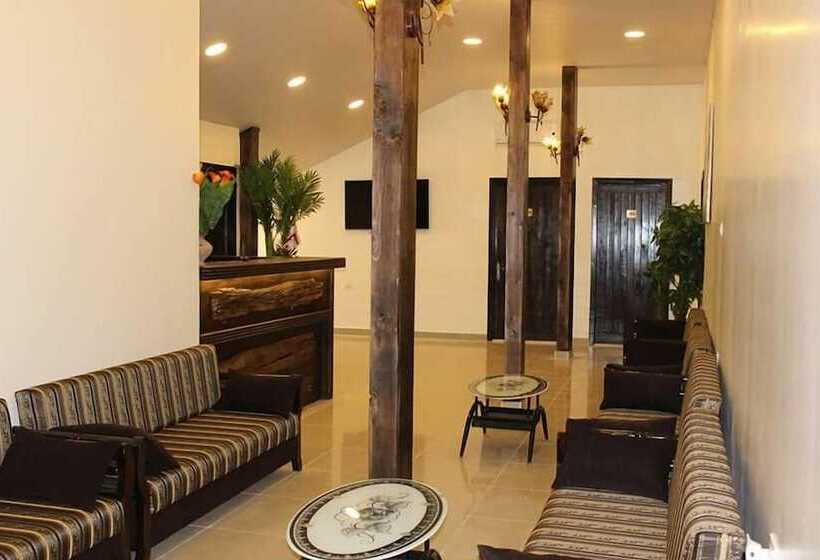 تختخواب و صبحانه Pinewood