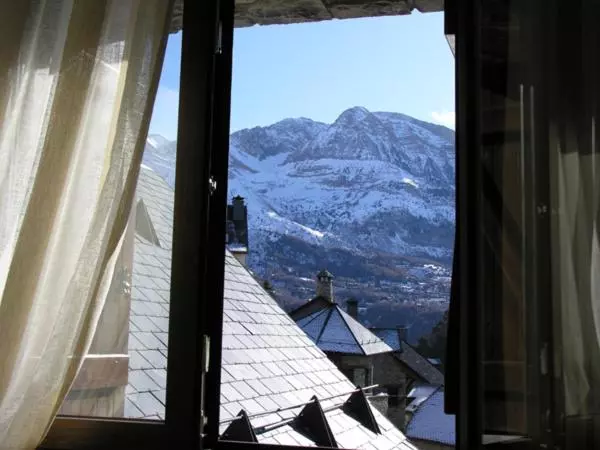 Hostal Rural Casa Parda