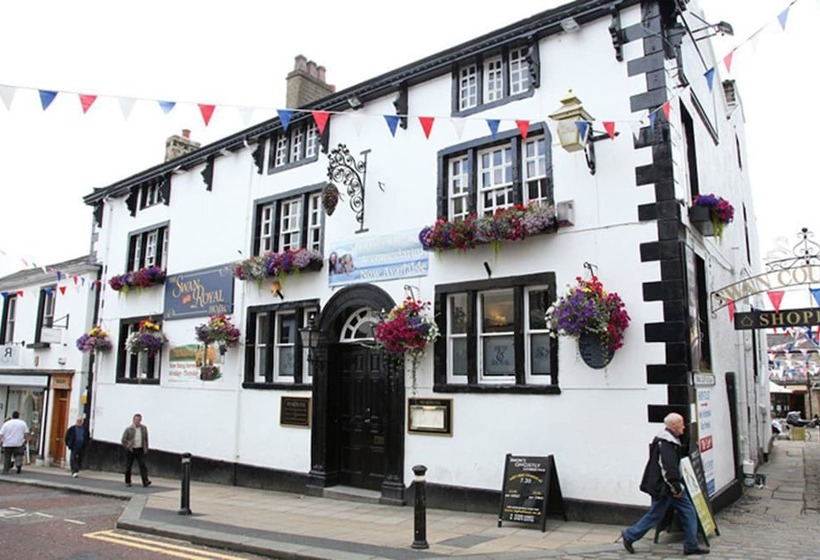 فندق فئة نجمة واحدة Swan And Royal