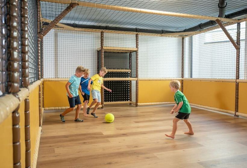 هتل Die Hochkönigin Mountain Resort