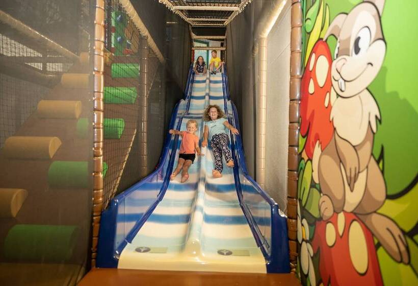 هتل Die Hochkönigin Mountain Resort