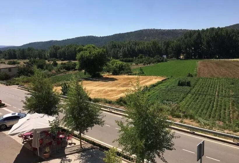 هتل Restaurante Torres De Albarracín