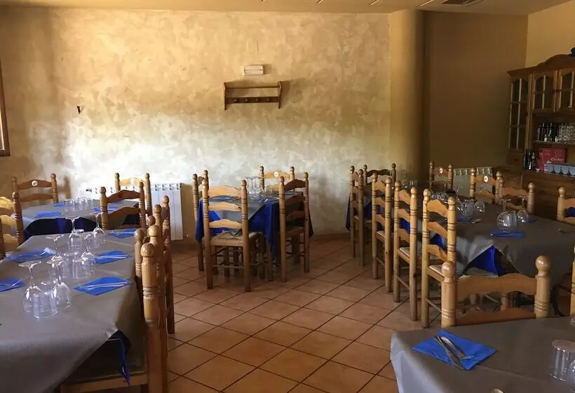 هتل Restaurante Torres De Albarracín