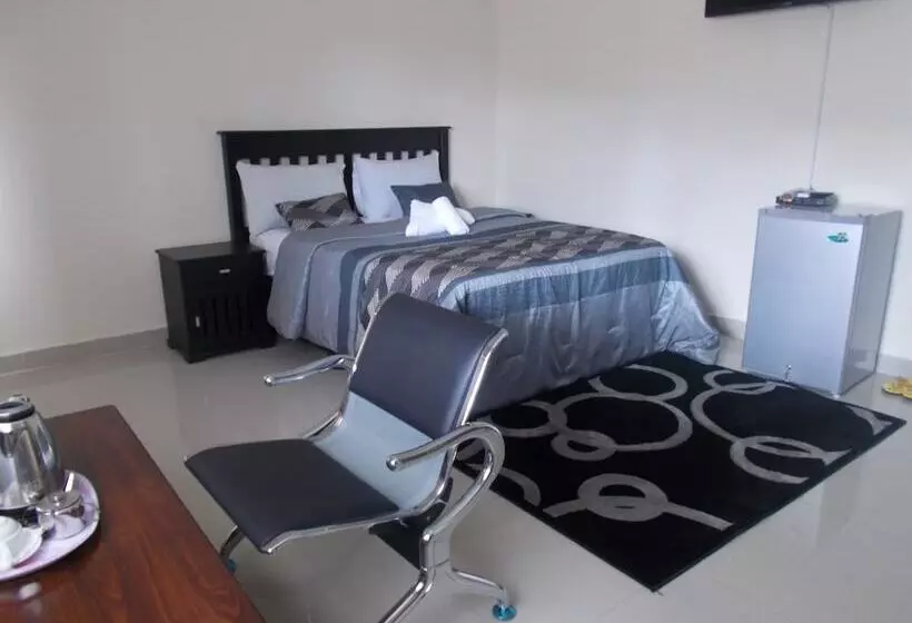 هتل Shema Guest Lodge