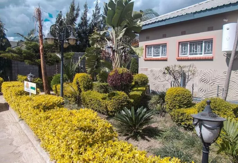 هتل Shema Guest Lodge