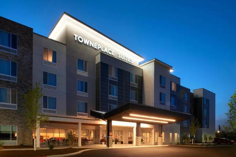 Hotelli Towneplace Suites By Marriott Cleveland Solon