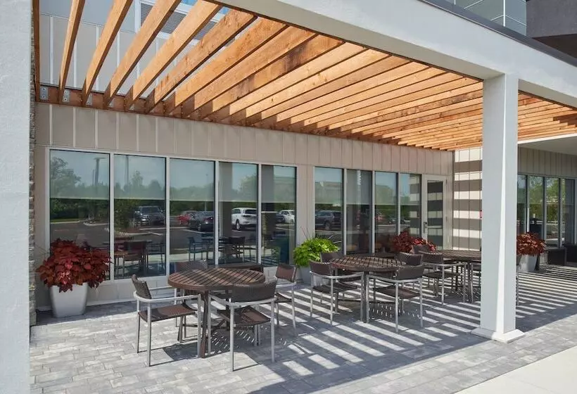 Hotelli Towneplace Suites By Marriott Cleveland Solon