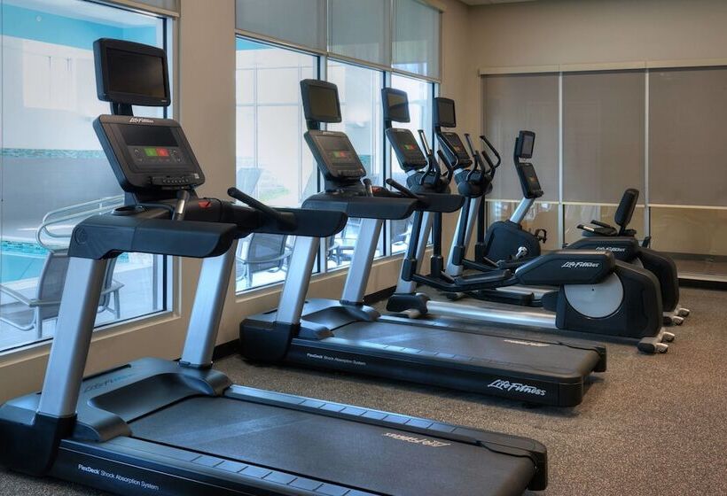 ホテル Towneplace Suites By Marriott Cleveland Solon