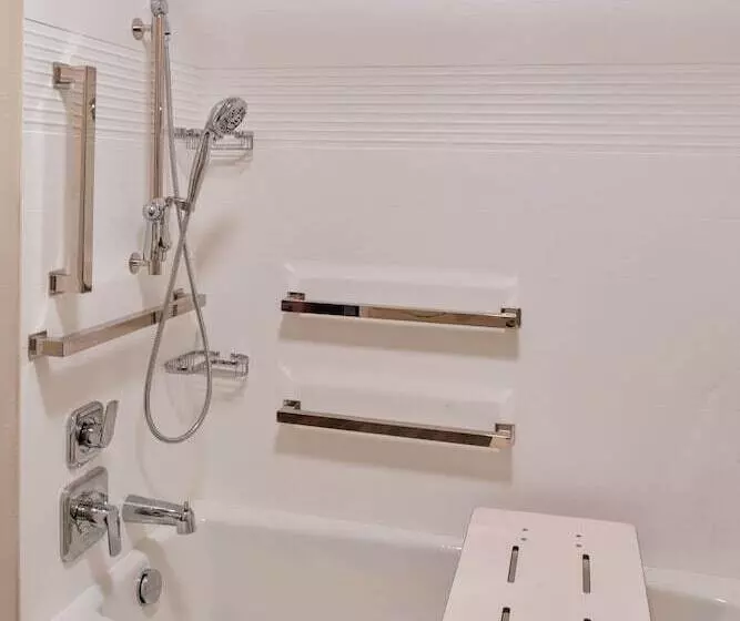 Hotelli Towneplace Suites By Marriott Cleveland Solon