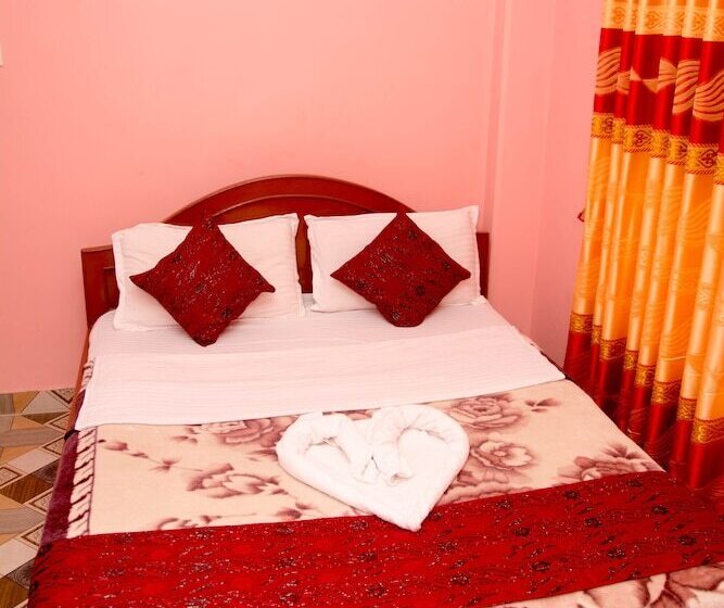 Mount Blue Tourist Hostel