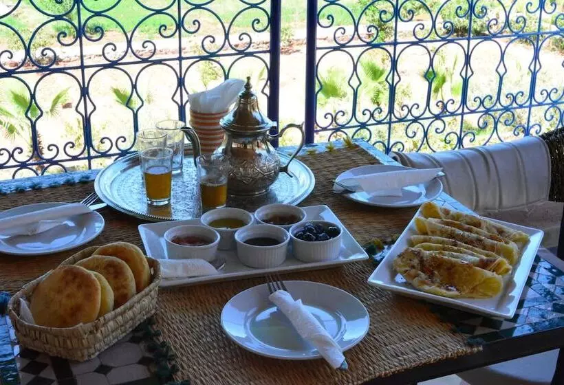 پانسیون Auberge Ayam Atlas  Pool 10mn Away