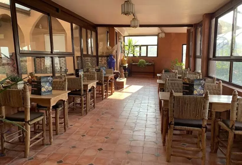 پانسیون Auberge Ayam Atlas  Pool 10mn Away