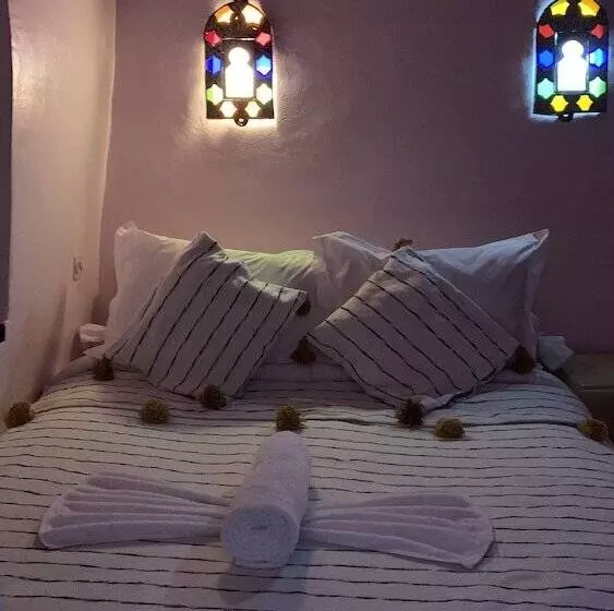 پانسیون Auberge Ayam Atlas  Pool 10mn Away
