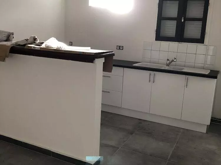 پانسیون Belcourtex