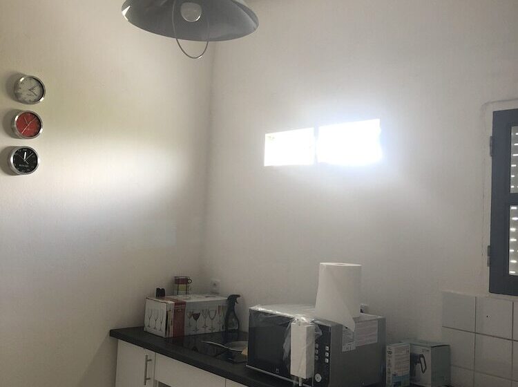 پانسیون Belcourtex