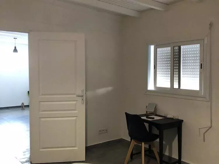 پانسیون Belcourtex