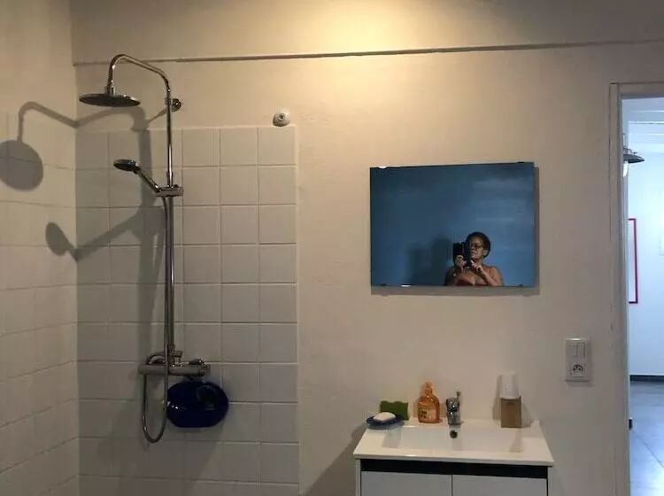 پانسیون Belcourtex