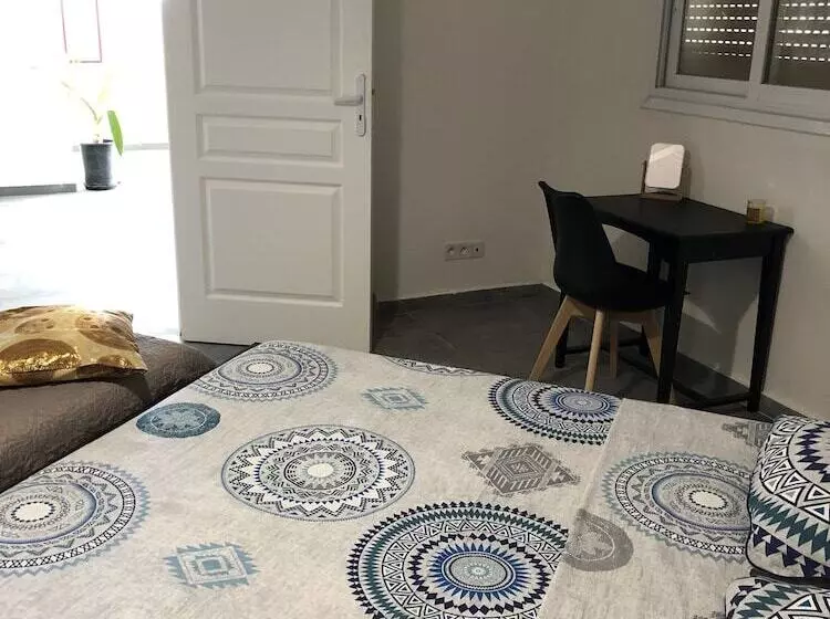 پانسیون Belcourtex