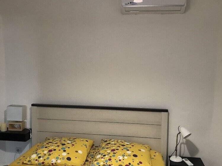 پانسیون Belcourtex