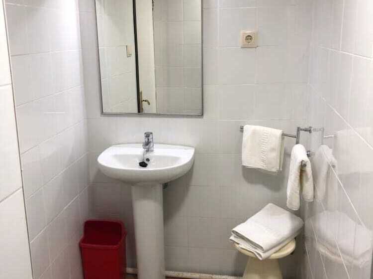 پانسیون Hostal Di Verena