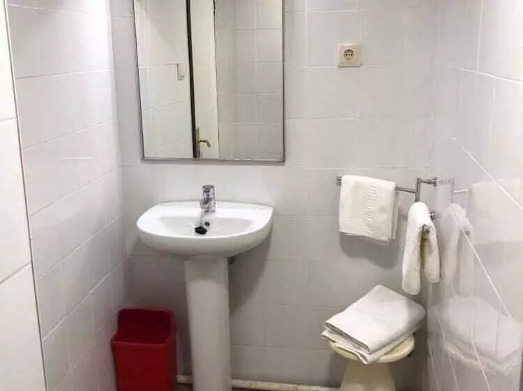 ペンション Hostal Di Verena