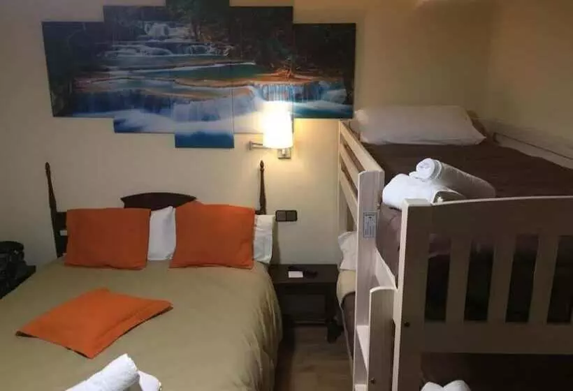 ペンション Hostal Di Verena