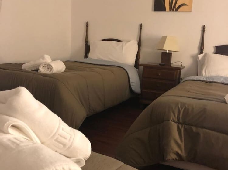 پانسیون Hostal Di Verena