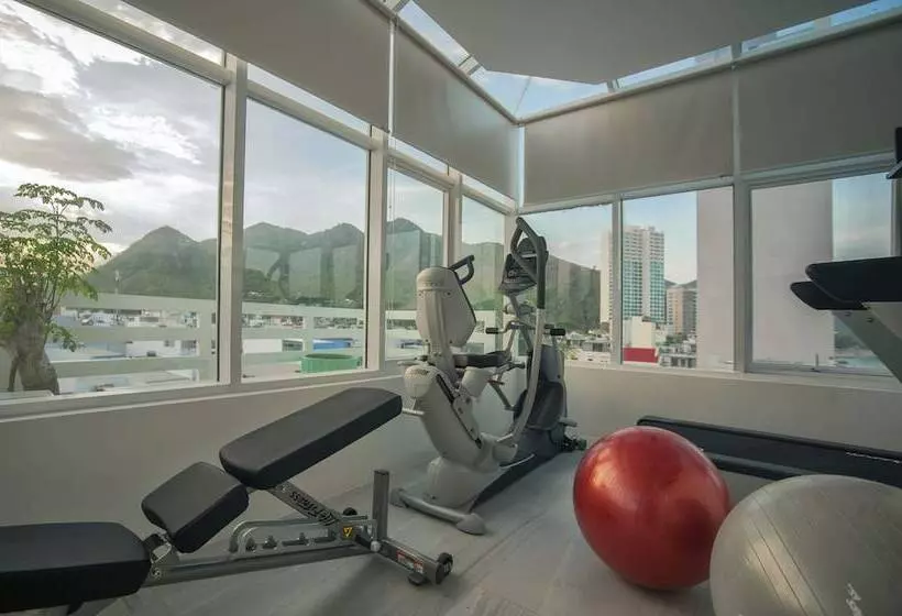 پانسیون Seabreeze Villa Nha Trang