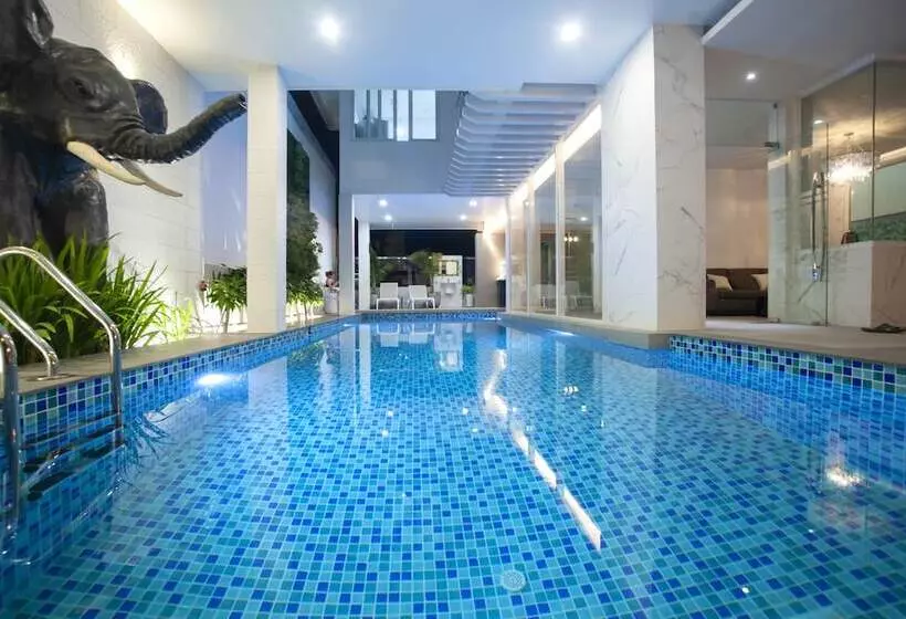 پانسیون Seabreeze Villa Nha Trang