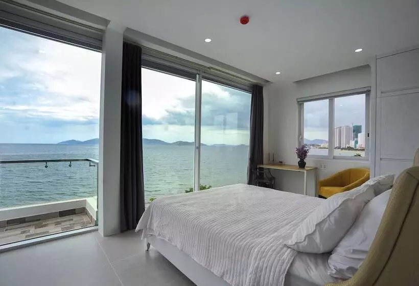 پانسیون Seabreeze Villa Nha Trang