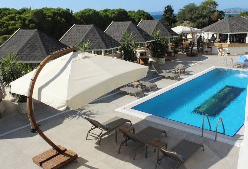 Отель Royal Cesme