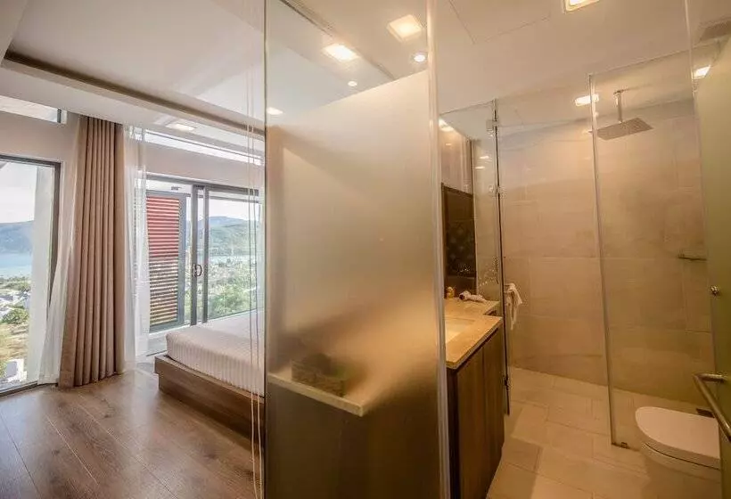 Acqua Villa Nha Trang