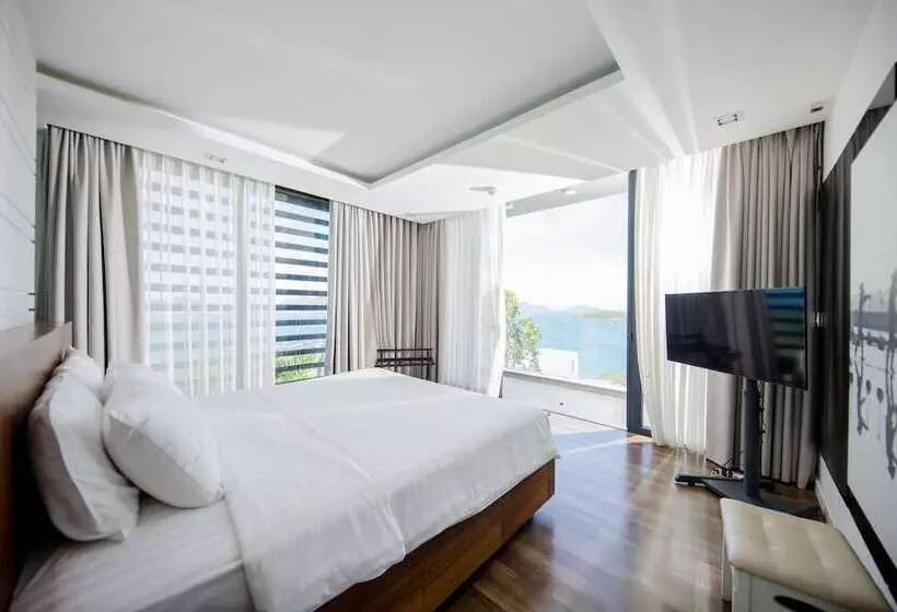 Acqua Villa Nha Trang